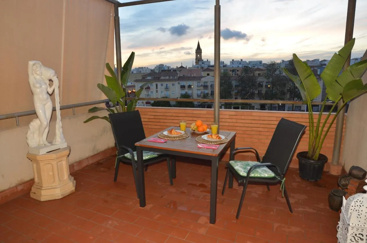 Habitacion Grande Con Terraza Privada, Malaga Centro Spain