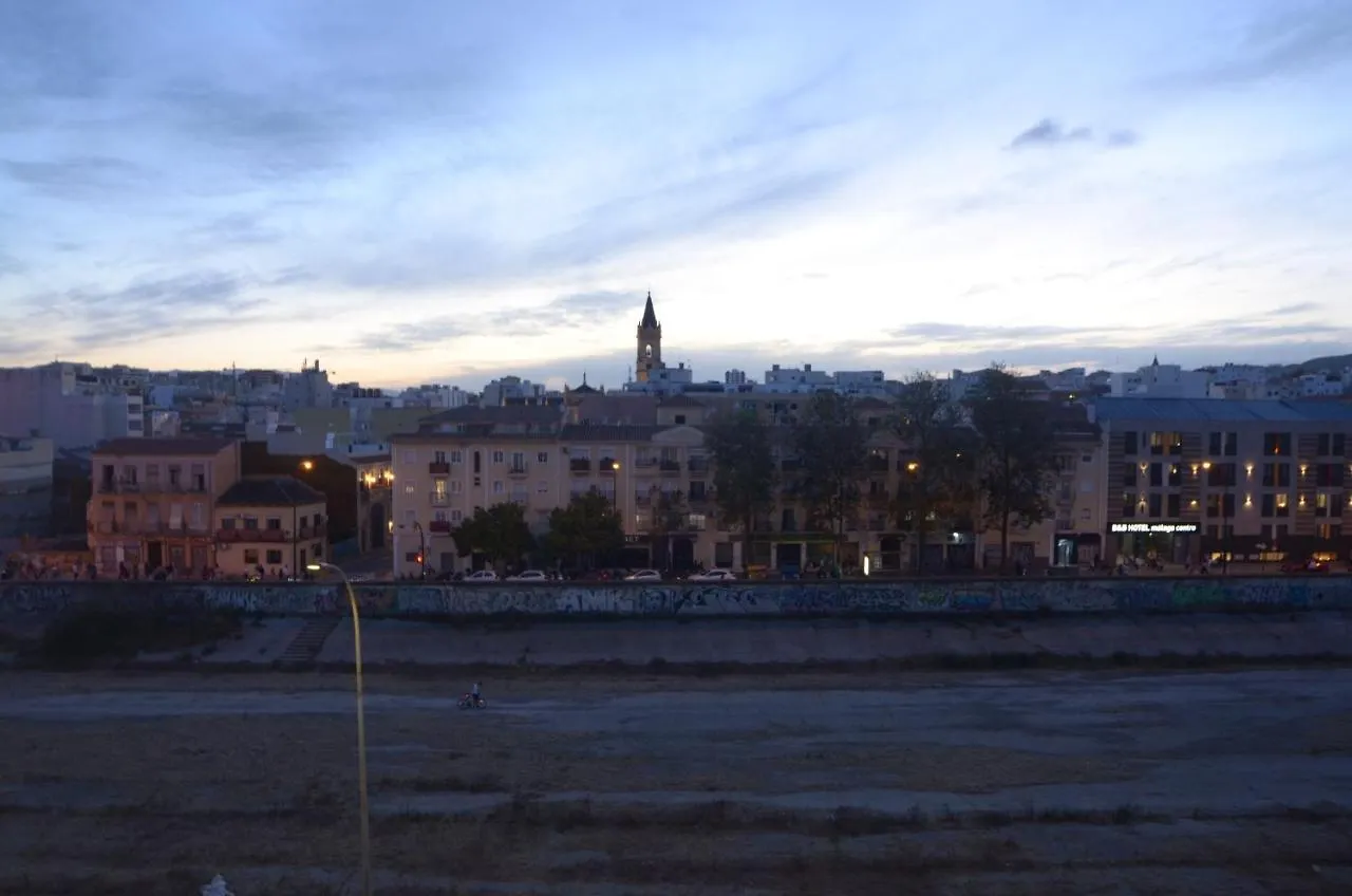 Habitacion Grande Con Terraza Privada, Malaga Centro