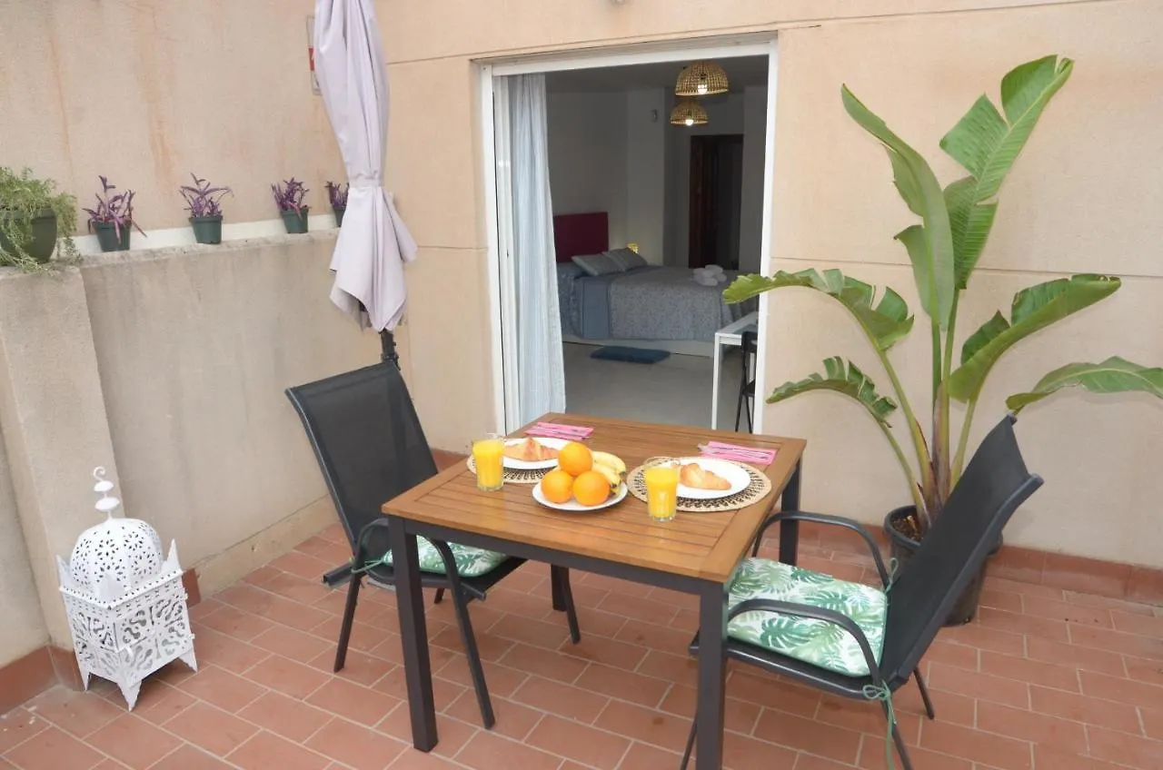 Accommodatie bij particulieren Habitacion Grande Con Terraza Privada, Malaga Centro Spanje