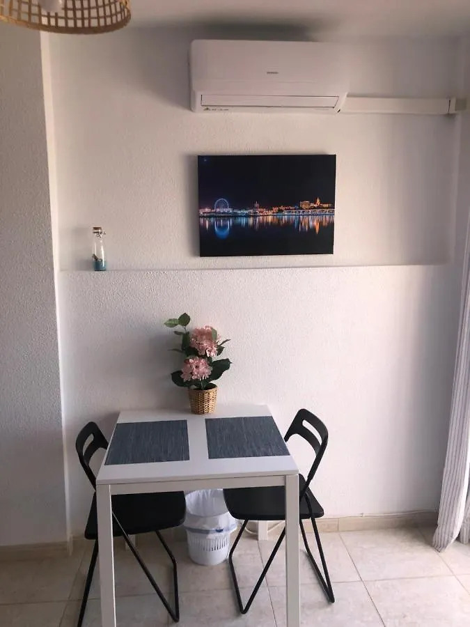 Habitacion Grande Con Terraza Privada, Malaga Centro 0*,  Spanje